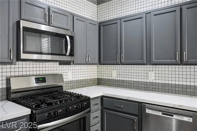 $2,130 | 7163 Brassica Court, Las Vegas, NV 89148