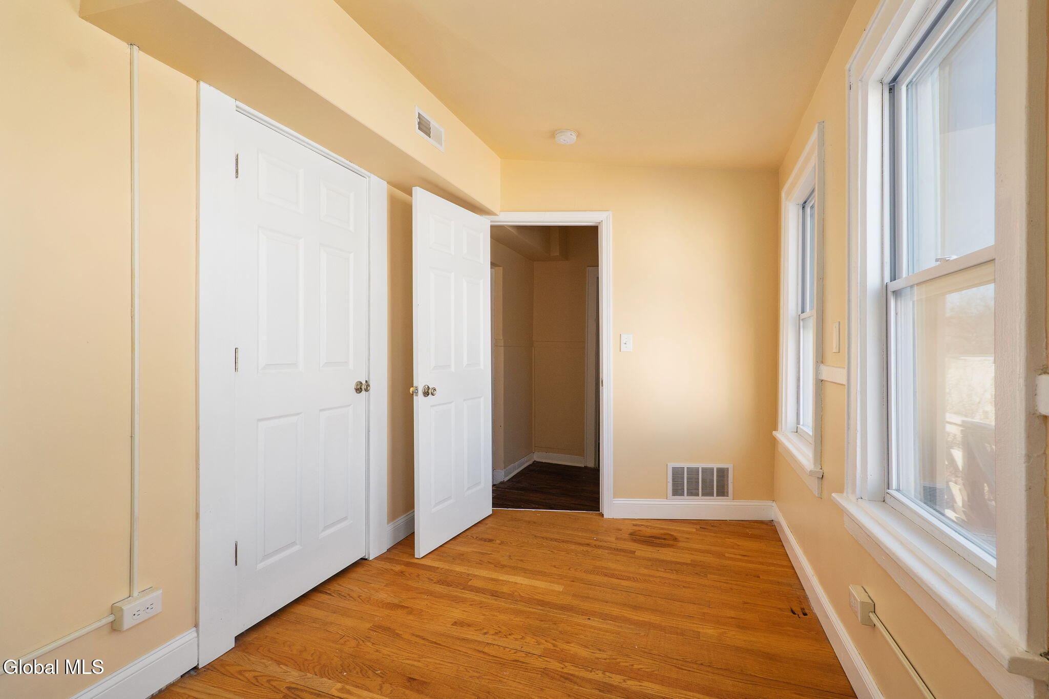 73 Clinton Street Albany, NY 12202 - Photo 24 of 30 39-web-or-mls-73ClintonSt_39