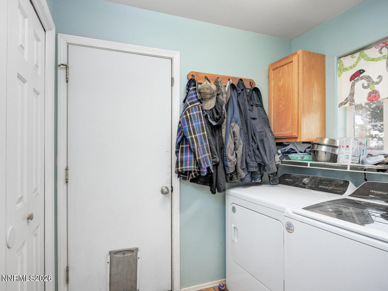 4033 Cimarron Road Fallon, NV 89406 - Photo 19 of 31 a view of walk in closet with clothes and shoes