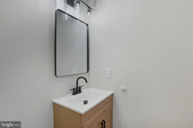 $720,000 | 35 Church Road, Elkins Park, PA 19027