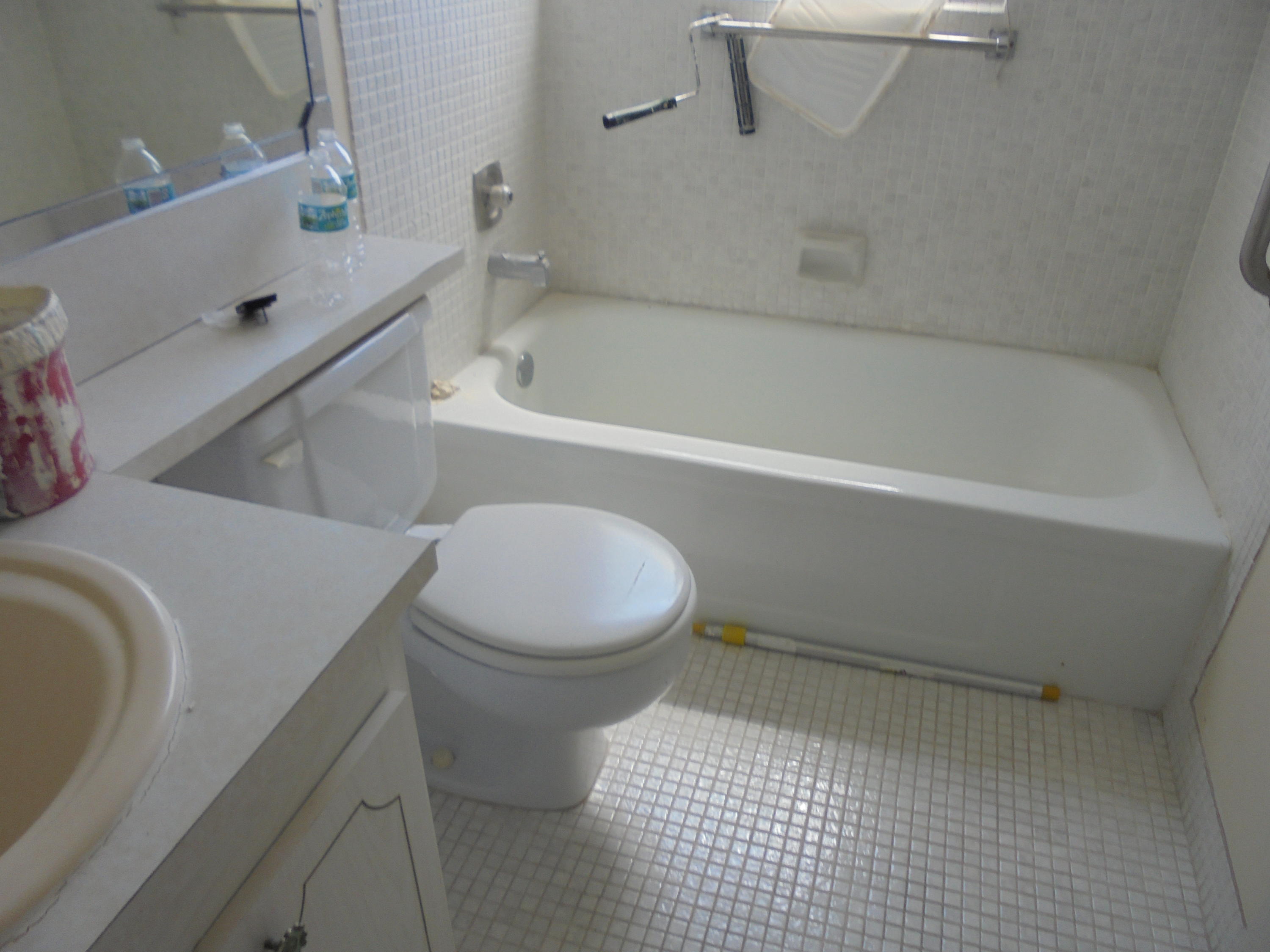 108 Suffolk C Boca Raton, FL 33434 - Photo 7 of 14 108 Suffolk C 019