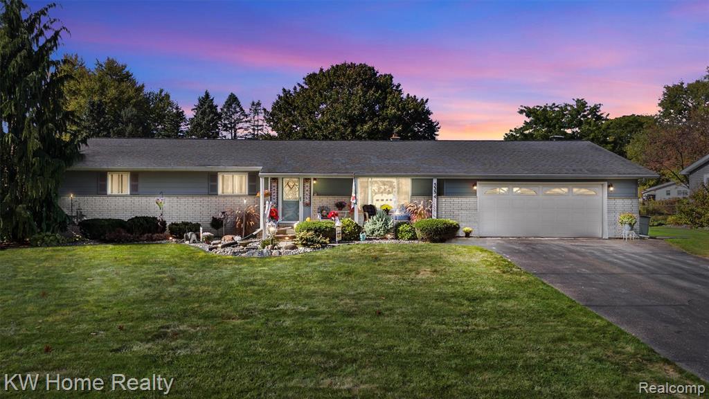 5334 Dunster Road Grand Blanc, MI 48439 - Photo 1 of 74 Gallery Image 1