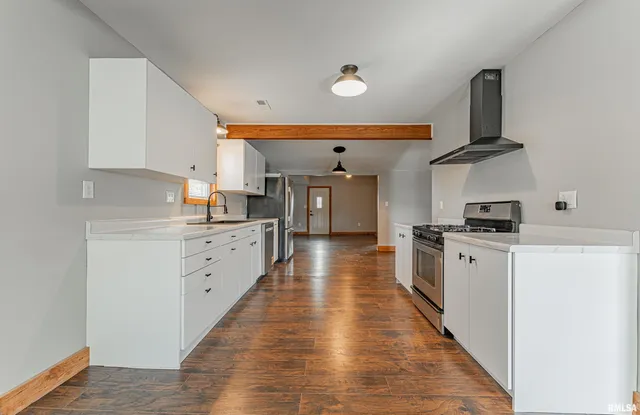 $110,000 | 814 1st Street, Lincoln, IL 62656