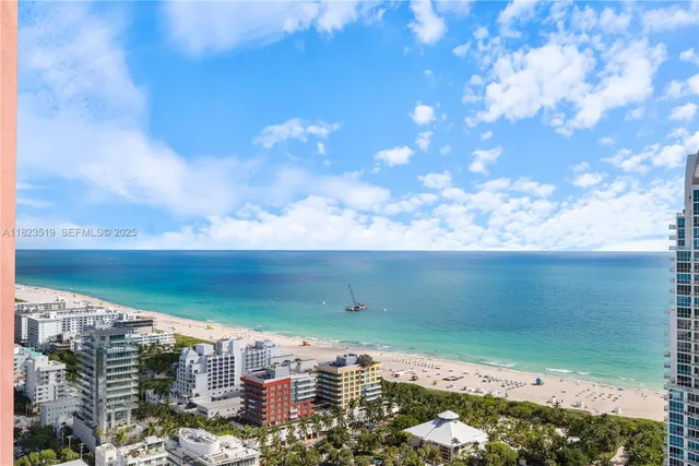 $8,973,000 | 300 South Pointe Drive, Unit 3405, Miami Beach, FL 33139