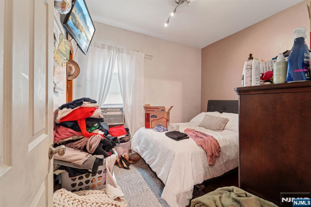 6 4th Street Passaic, NJ 07055 - Photo 12 of 47