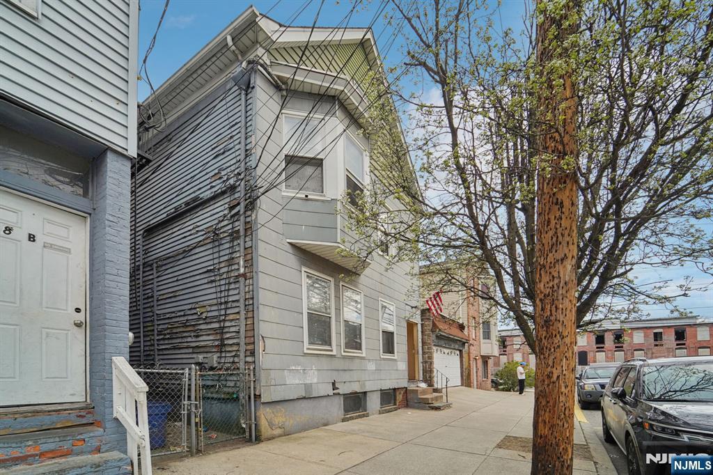 6 4th Street Passaic, NJ 07055 - Photo 2 of 47