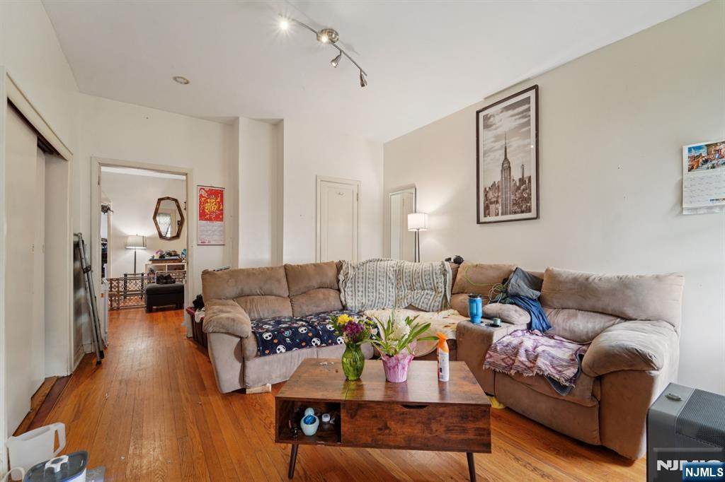 6 4th Street Passaic, NJ 07055 - Photo 24 of 47