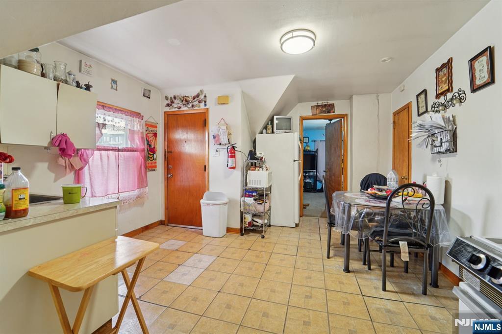 6 4th Street Passaic, NJ 07055 - Photo 31 of 47