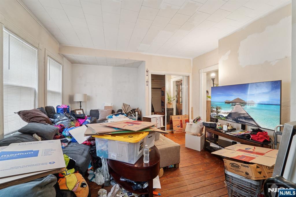 6 4th Street Passaic, NJ 07055 - Photo 4 of 47