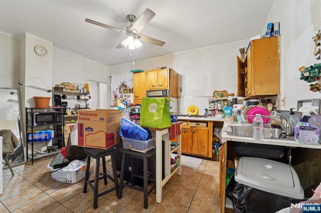 6 4th Street Passaic, NJ 07055 - Photo 10 of 47