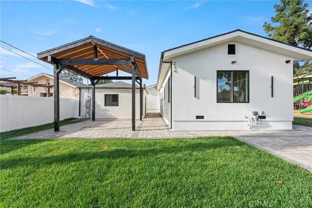$1,670,000 | 254 West Santa Anita Avenue, Burbank, CA 91502