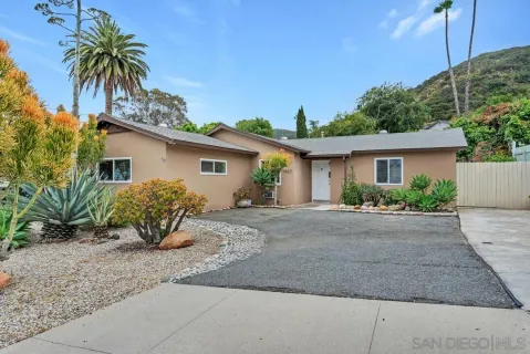 $876,000 | 7907 Poplin Drive, Santee, CA 92071
