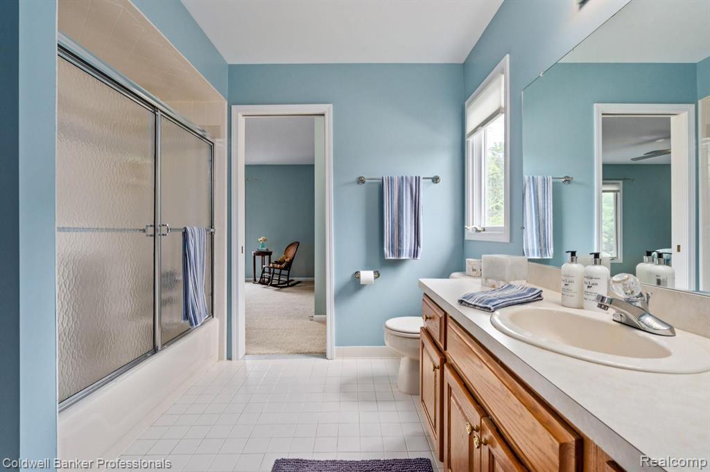 3681 Newcastle Drive Rochester Hills, MI 48306 - Photo 26 of 40