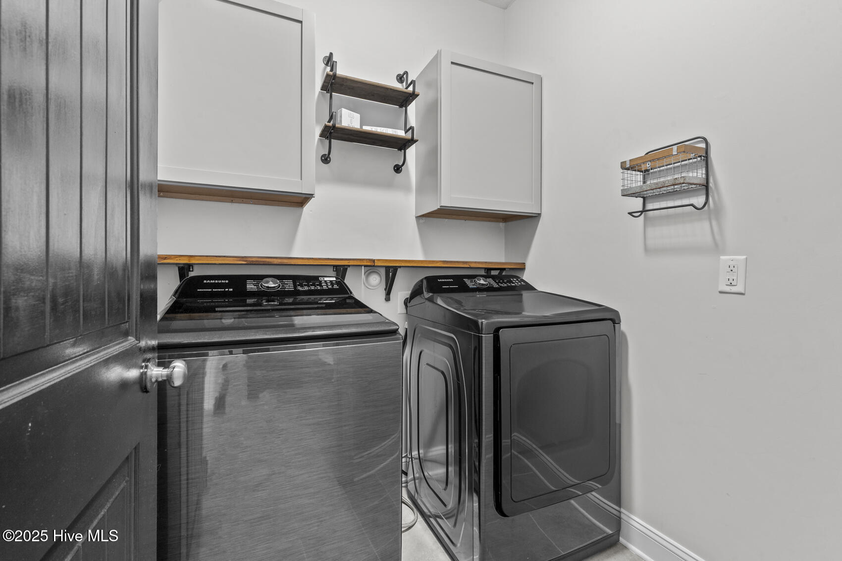 407 Tyrrell Trail Jacksonville, NC 28546 - Photo 21 of 43 Laundry-4