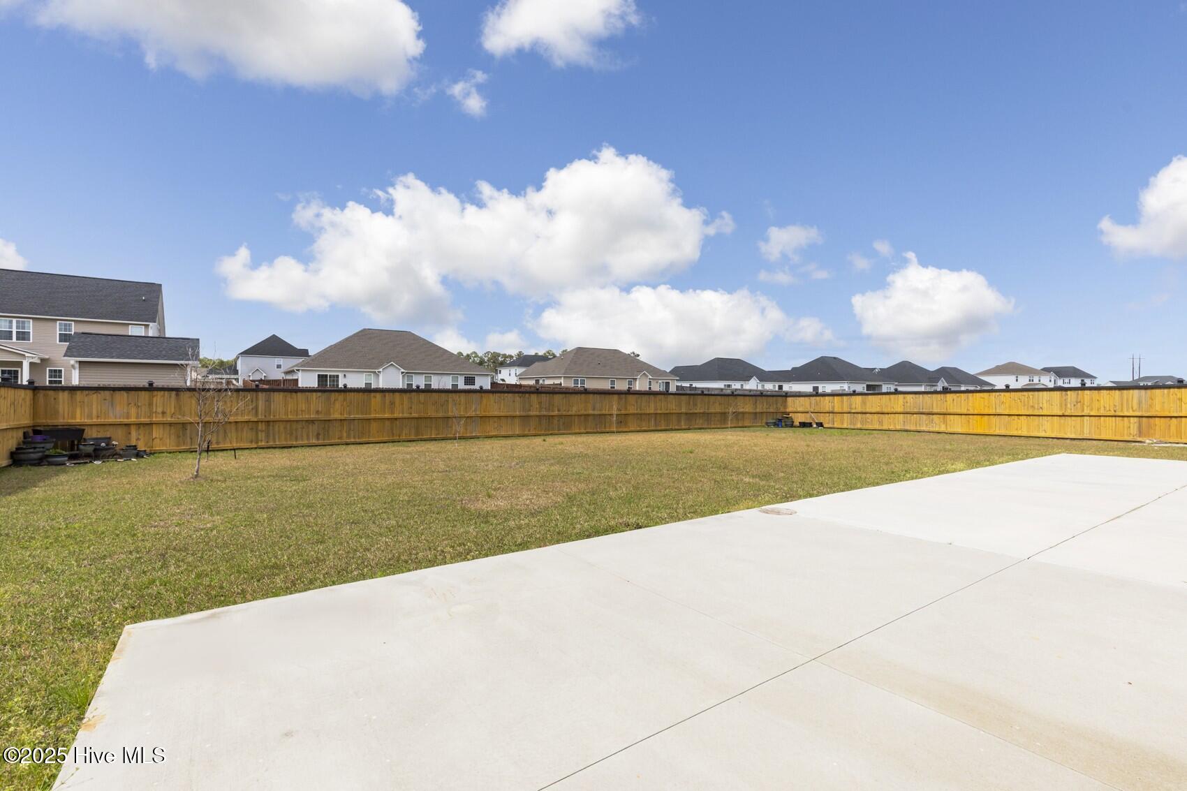 407 Tyrrell Trail Jacksonville, NC 28546 - Photo 38 of 43 Back patio