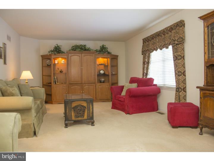 107 Running Creek Drive Sinking Spring, PA 19608 - Photo 14 of 24 Family Room