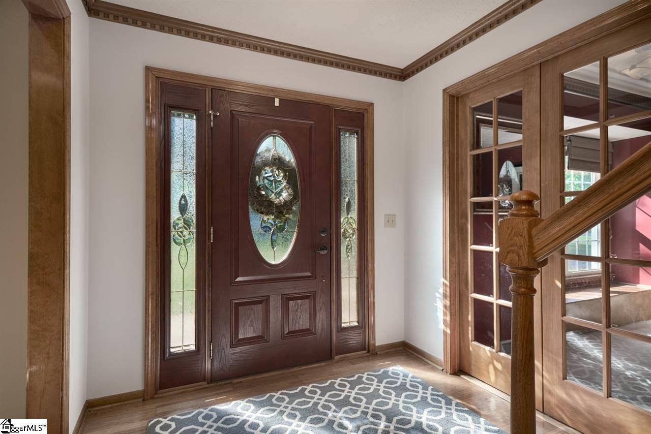 900 East Silverleaf Street Greer, SC 29650 - Photo 4 of 36 Gallery Image 4