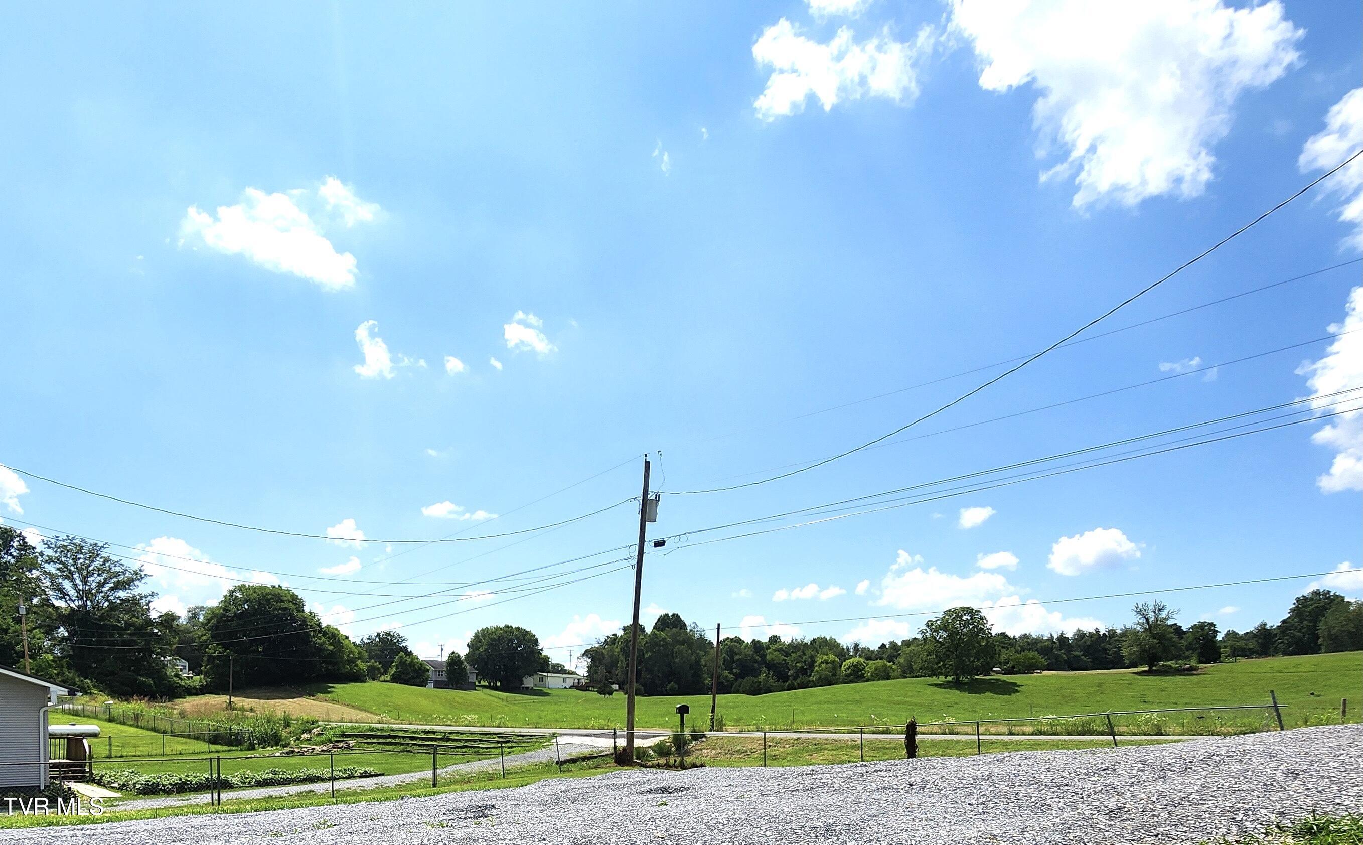 395 Sam Aiken Road Telford, TN 37690 - Photo 3 of 18 IMG_9783