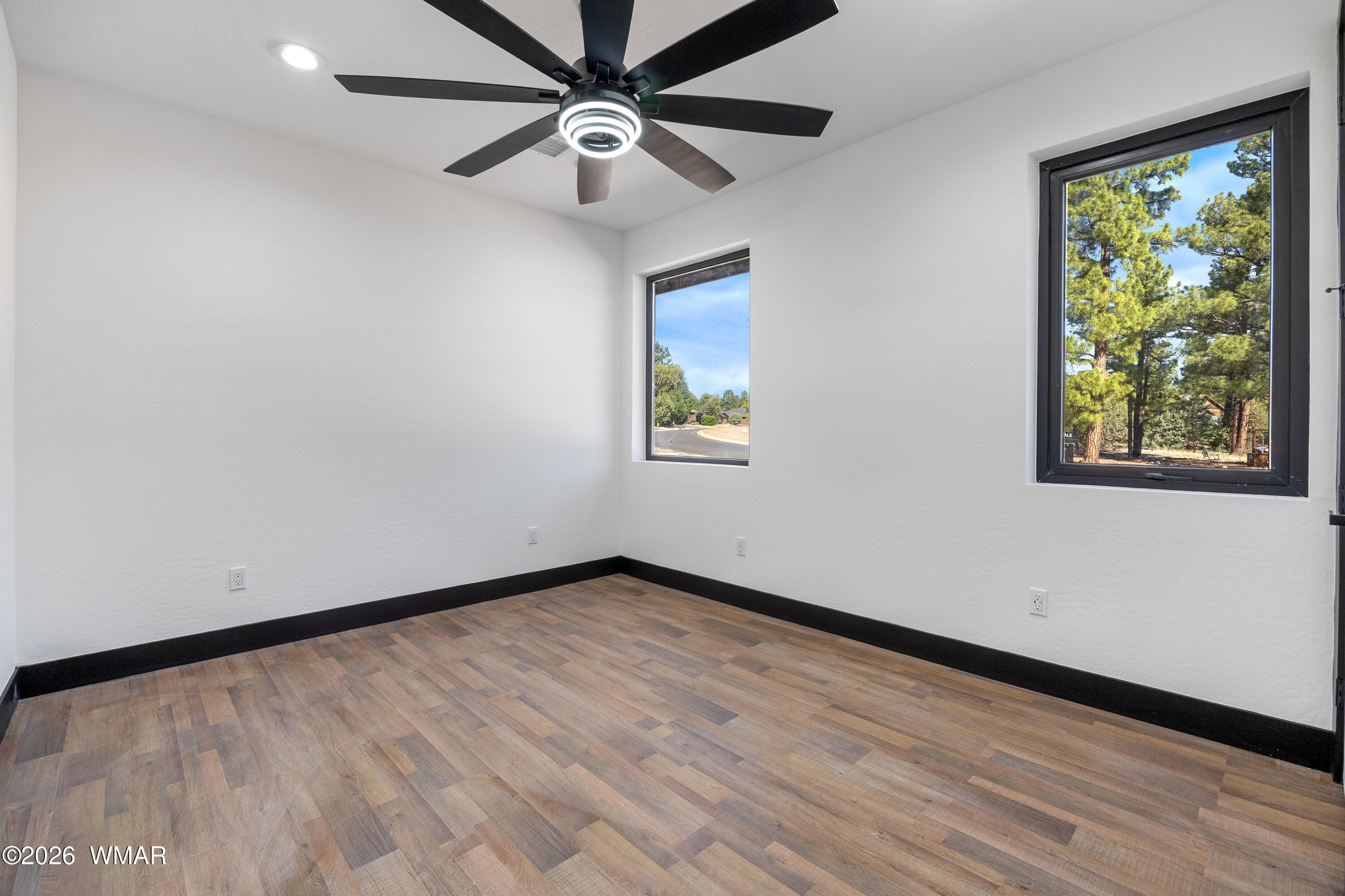 2701 West Villa Loop Show Low, AZ 85901 - Photo 7 of 28 2701WVillaLoop-ShowLow-AZ-16