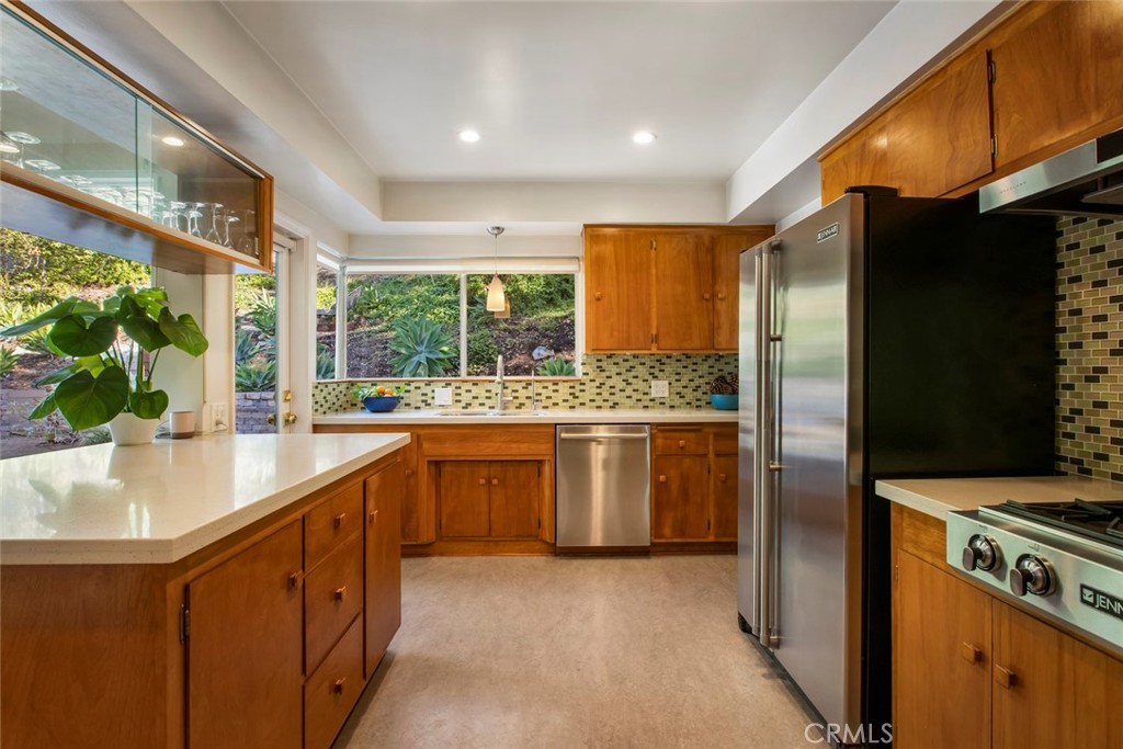 2820 East Chevy Chase Drive Glendale, CA 91206 - Photo 22 of 55