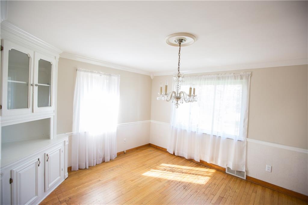 273 Coraopolis Road Coraopolis, PA 15108 - Photo 8 of 22 Gallery Image 8