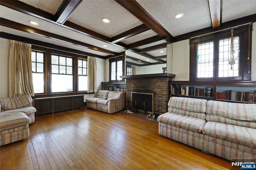 15 Albion Street Passaic, NJ 07055 - Photo 16 of 29