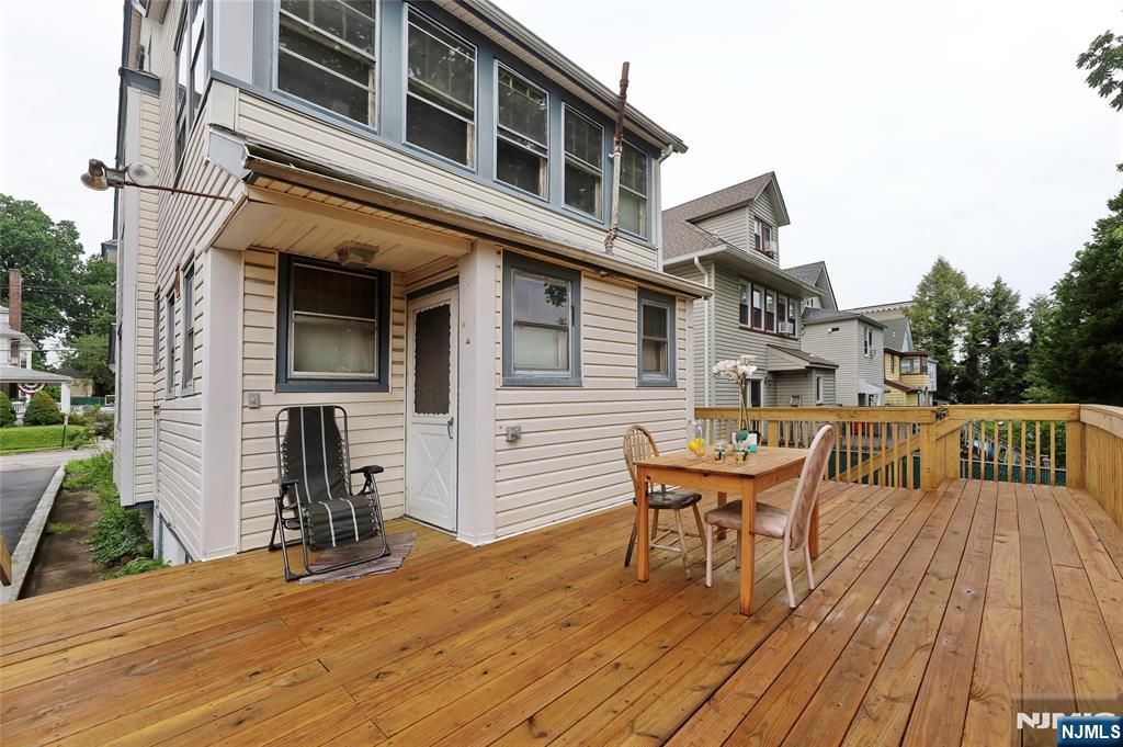 15 Albion Street Passaic, NJ 07055 - Photo 7 of 29