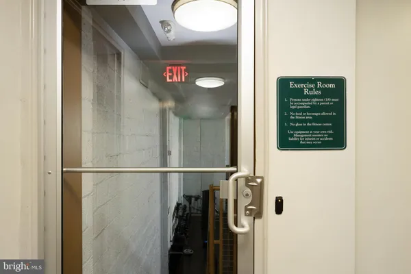 $1,750 | 212 Oakwood Street Southeast, Unit 322, Washington, DC 20032