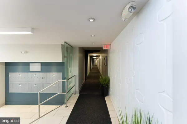 $1,750 | 212 Oakwood Street Southeast, Unit 322, Washington, DC 20032