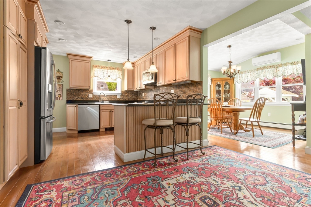 16 Adams Street Danvers, MA 01923 - Photo 9 of 31