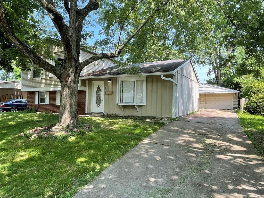 8122 Barry Road Indianapolis, IN 46219 - Photo 2 of 9 Gallery Image 2