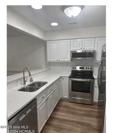 $1,600 | 2005 Quail Ridge Road, Unit B, Greenville, NC 27858