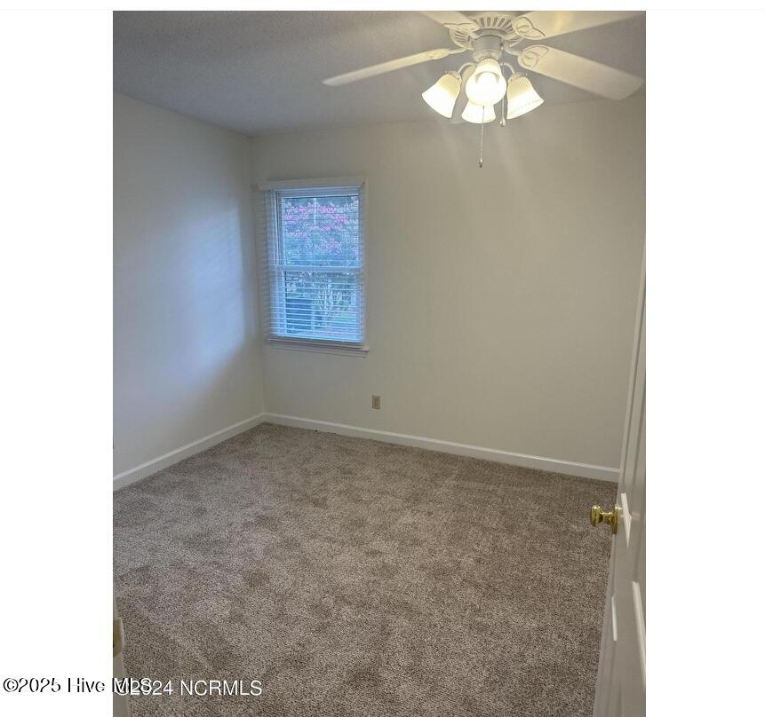 2005 Quail Ridge Road, Unit B Greenville, NC 27858 - Photo 10 of 17 D9949160-2526-47E8-BE0D-476E136CA97E