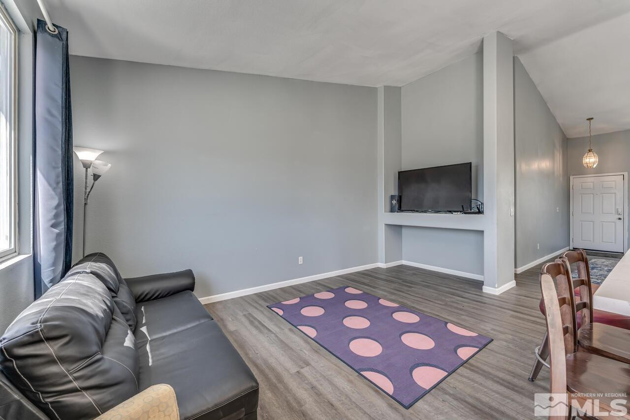 9245 Moonset Court Reno, NV 89506 - Photo 15 of 34 Photo 15