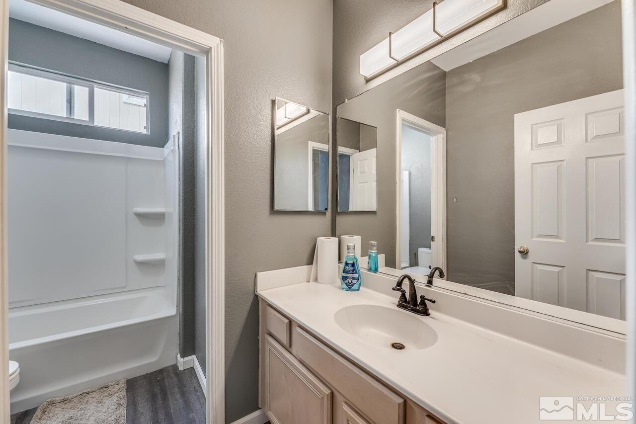 9245 Moonset Court Reno, NV 89506 - Photo 23 of 34 Photo 23