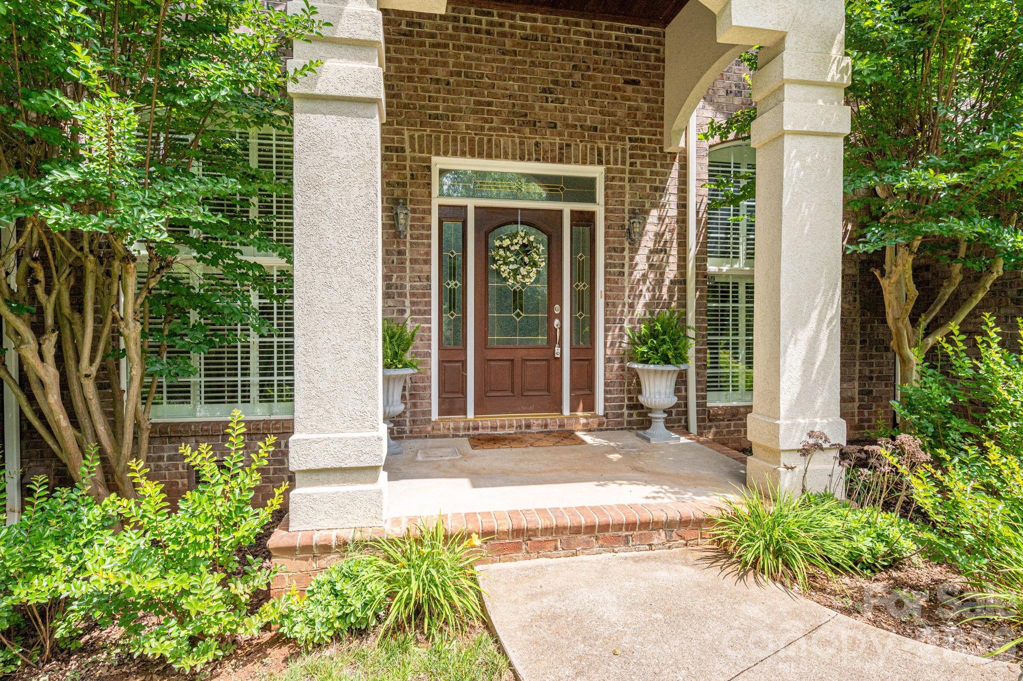 116 28th Avenue Northwest Hickory, NC 28601 - Photo 8 of 48