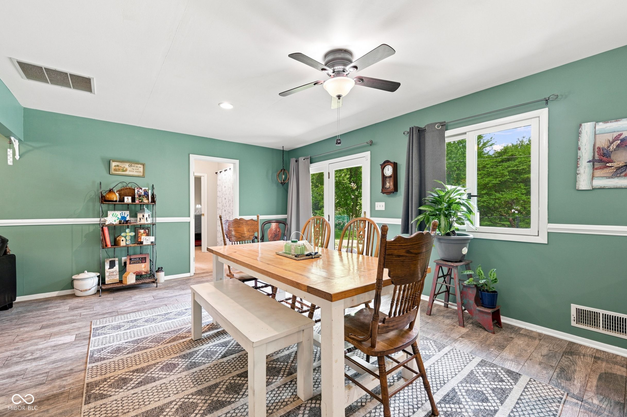 12336 Riley Road Indianapolis, IN 46236 - Photo 9 of 25 Gallery Image 9