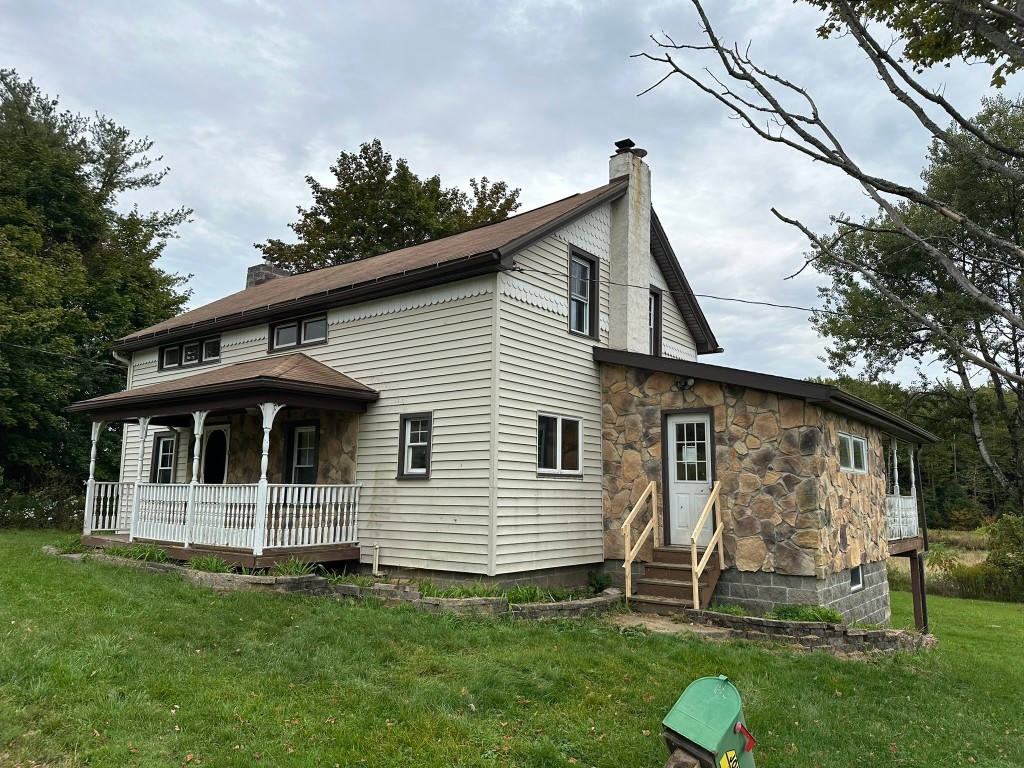 214 Alexander Road Chenango Forks, NY 13746 - Photo 1 of 23