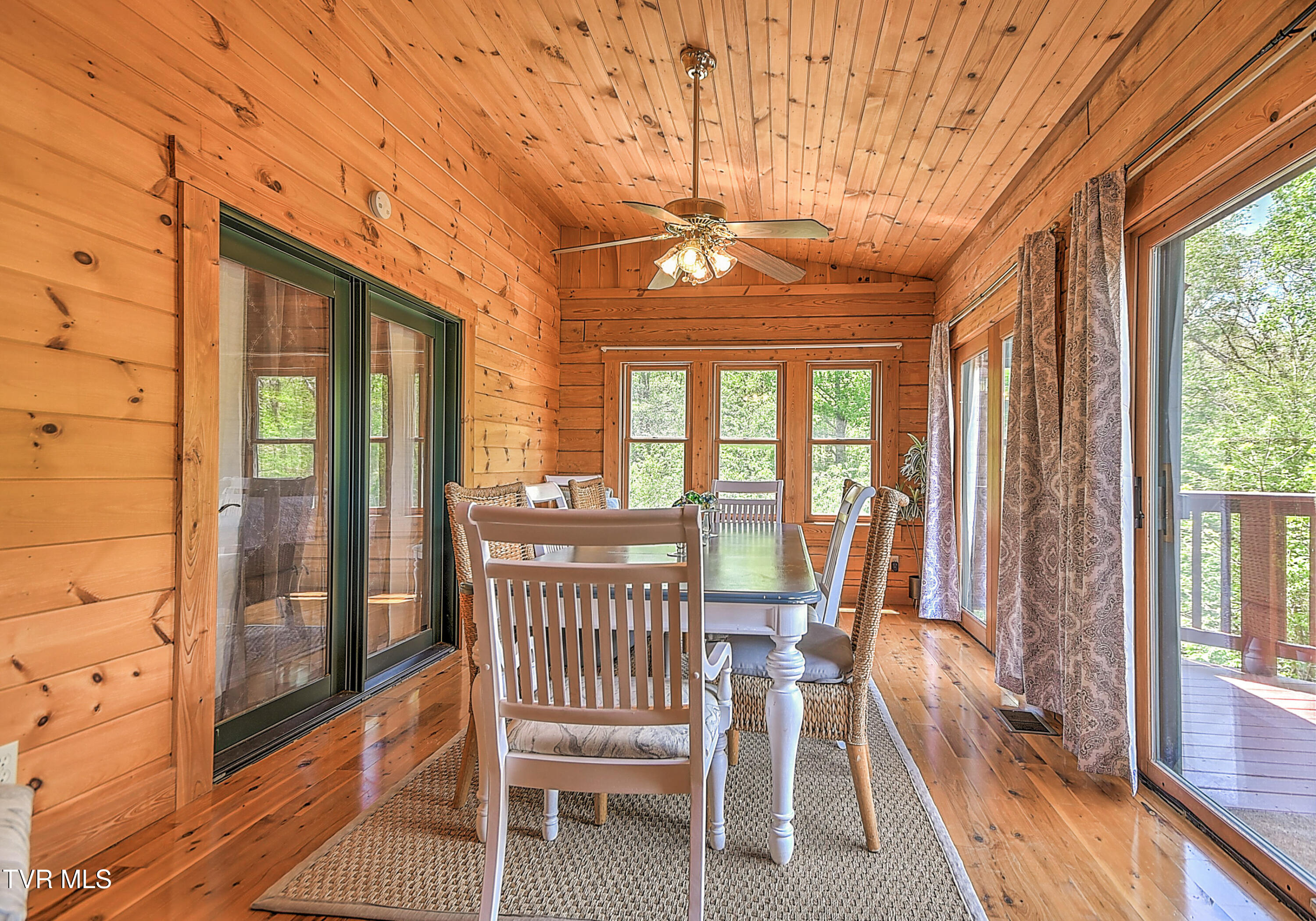 423 Pandora Fork Road Butler, TN 37640 - Photo 24 of 109 423 Pandora Fork DST-24