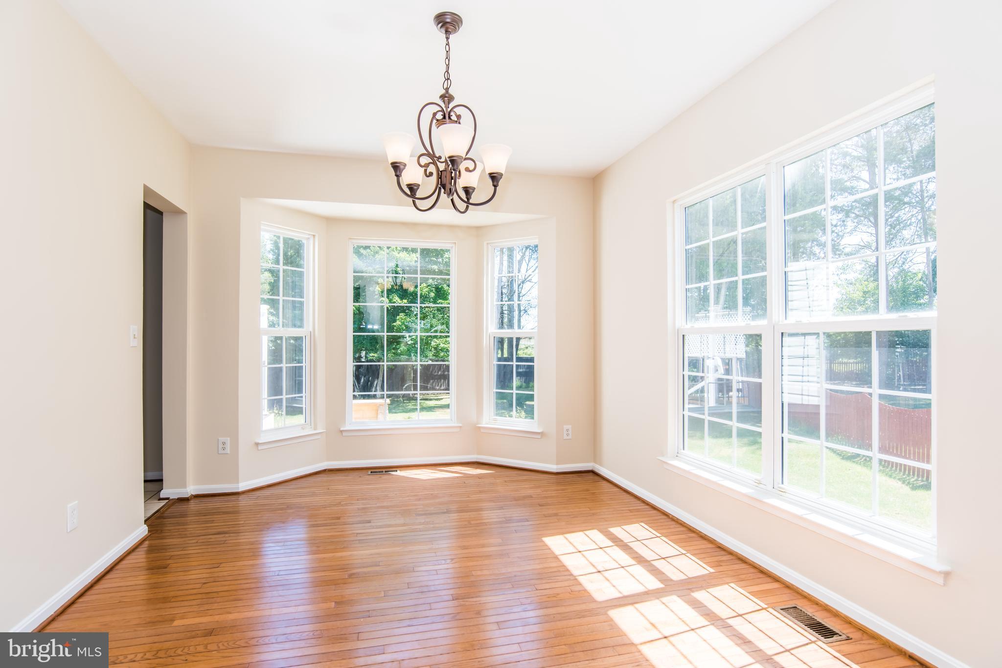 18250 Maple Spring Court Leesburg, VA 20176 - Photo 14 of 65 Gallery Image 14
