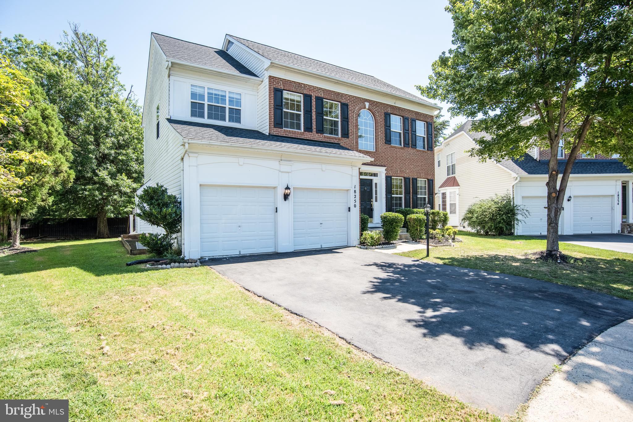 18250 Maple Spring Court Leesburg, VA 20176 - Photo 5 of 65 Gallery Image 5