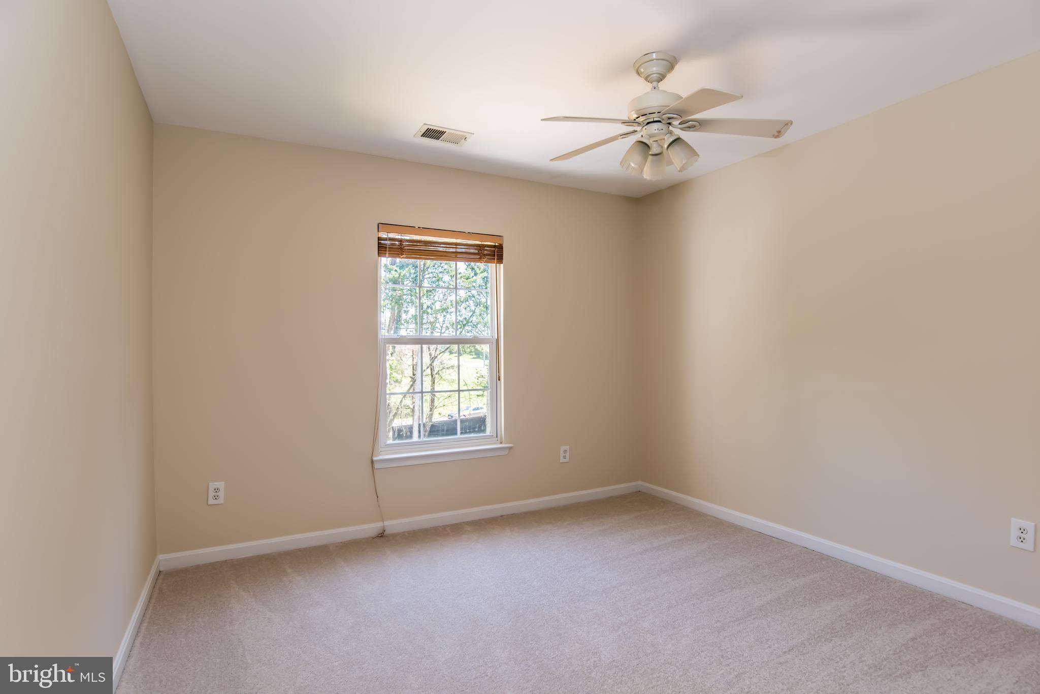 18250 Maple Spring Court Leesburg, VA 20176 - Photo 43 of 65 Gallery Image 43