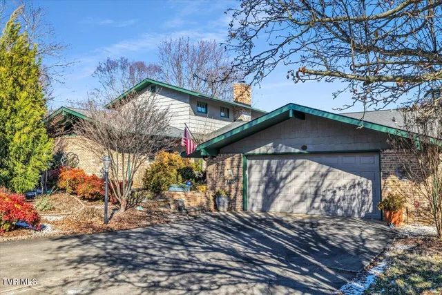 $585,000 | 112 Spruce Street, Greeneville, TN 37745