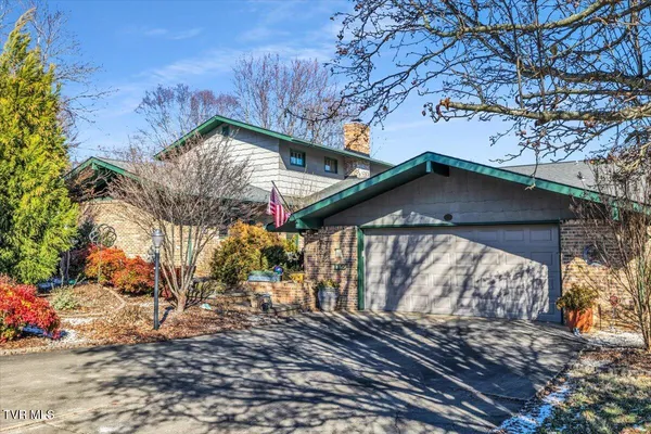 $564,900 | 112 Spruce Street, Greeneville, TN 37745