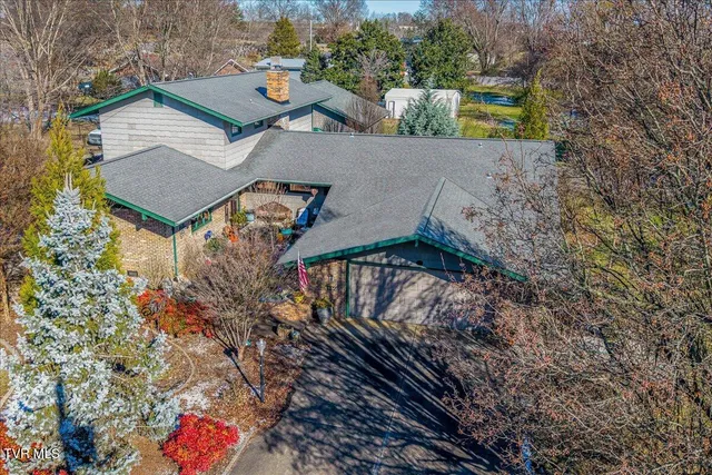 $585,000 | 112 Spruce Street, Greeneville, TN 37745