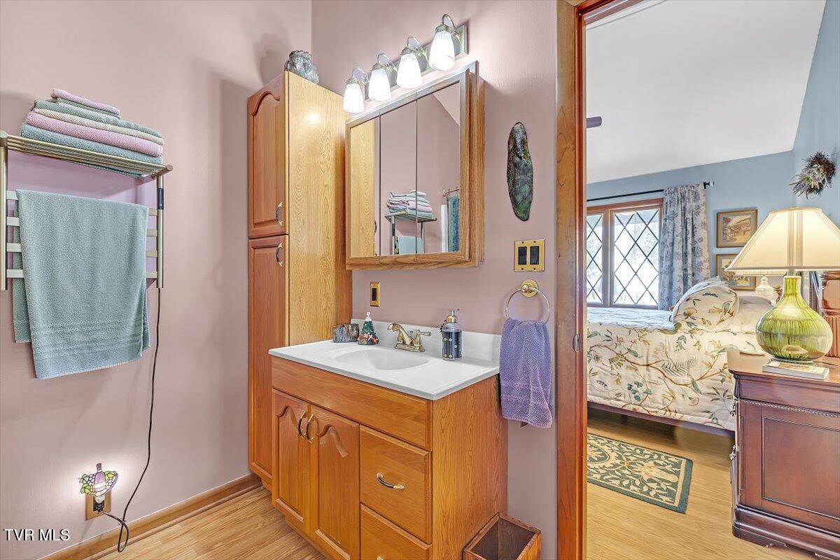 112 Spruce Street Greeneville, TN 37745 - Photo 41 of 63 52-R61_9803