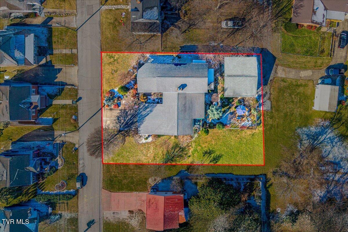 112 Spruce Street Greeneville, TN 37745 - Photo 50 of 63 08-DJI_20251216131355_0030_D-Edit