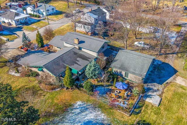 $585,000 | 112 Spruce Street, Greeneville, TN 37745