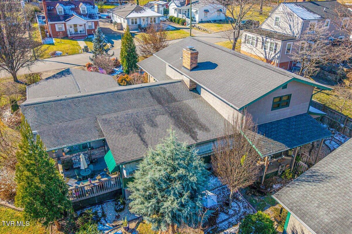 112 Spruce Street Greeneville, TN 37745 - Photo 54 of 63 13-DJI_20251216132040_0036_D-Edit
