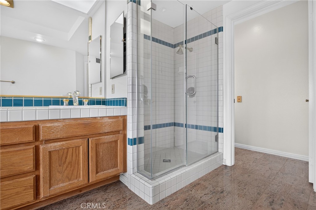 12056 Stone Gate Way Porter Ranch, CA 91326 - Photo 33 of 70